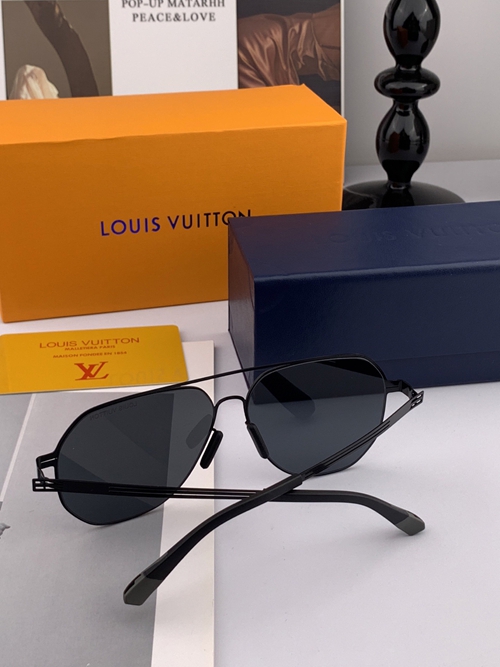 ルイヴィトンサングラス着用イメージ